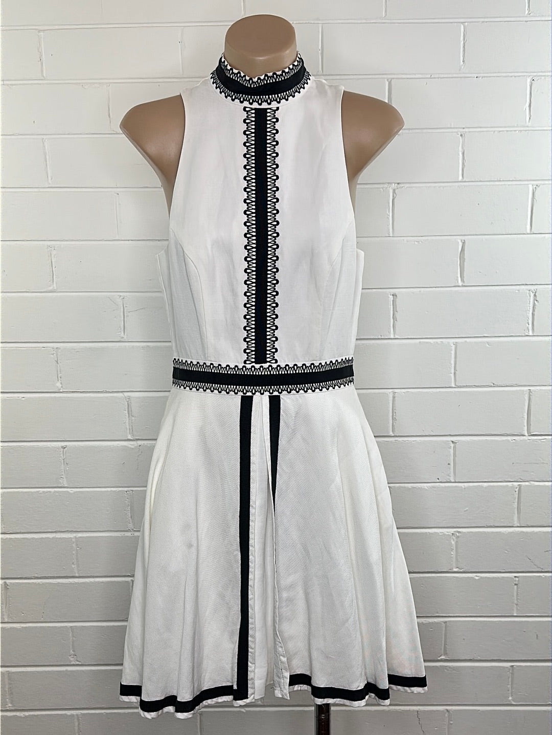 sass & bide | dress | size 8 | knee length