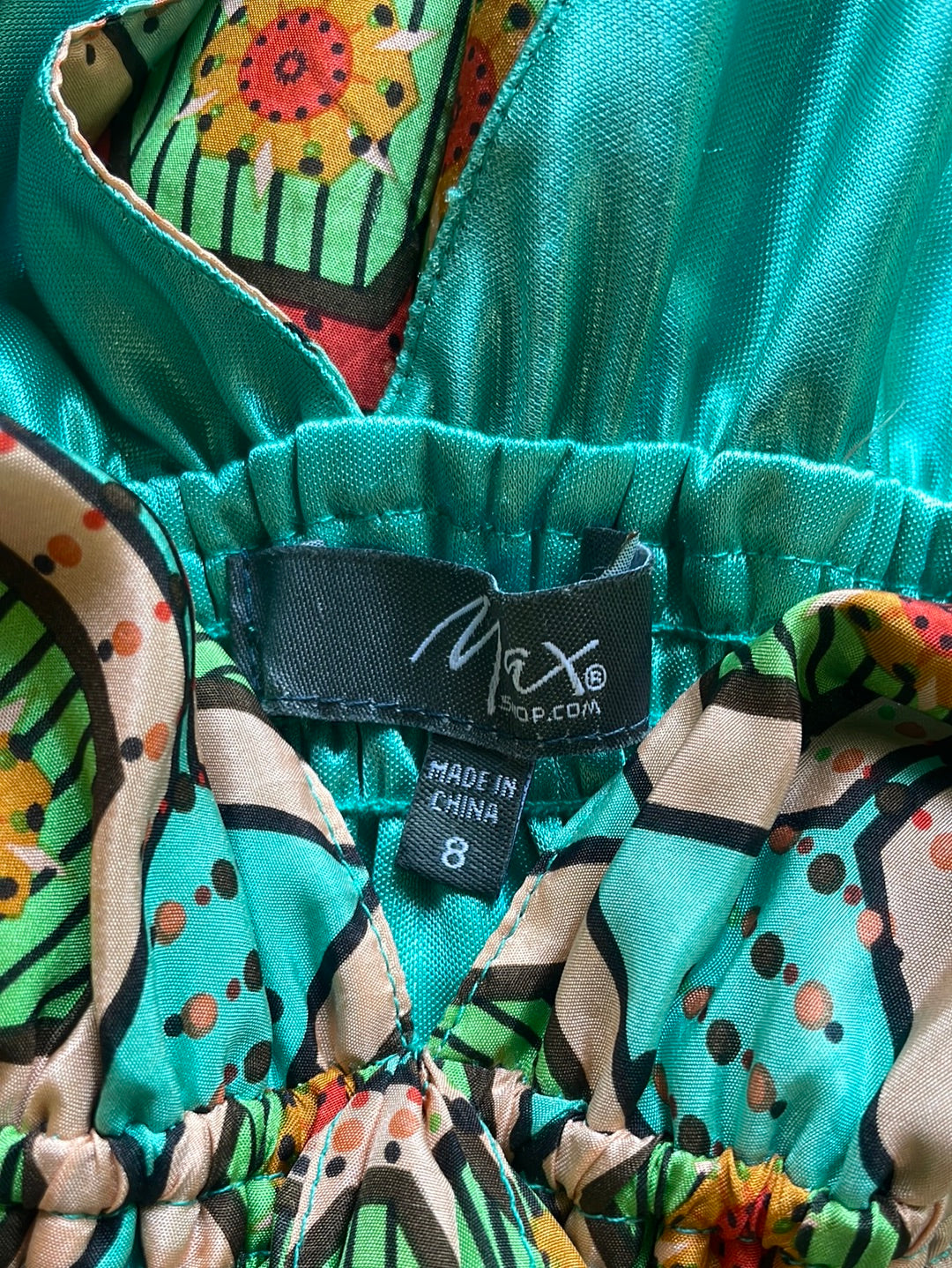 Max | New Zealand | dress | size 8 | maxi length | 100% silk