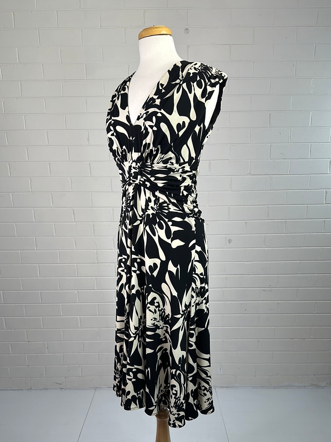 Anne Klein | New York | dress | size 8 | midi length