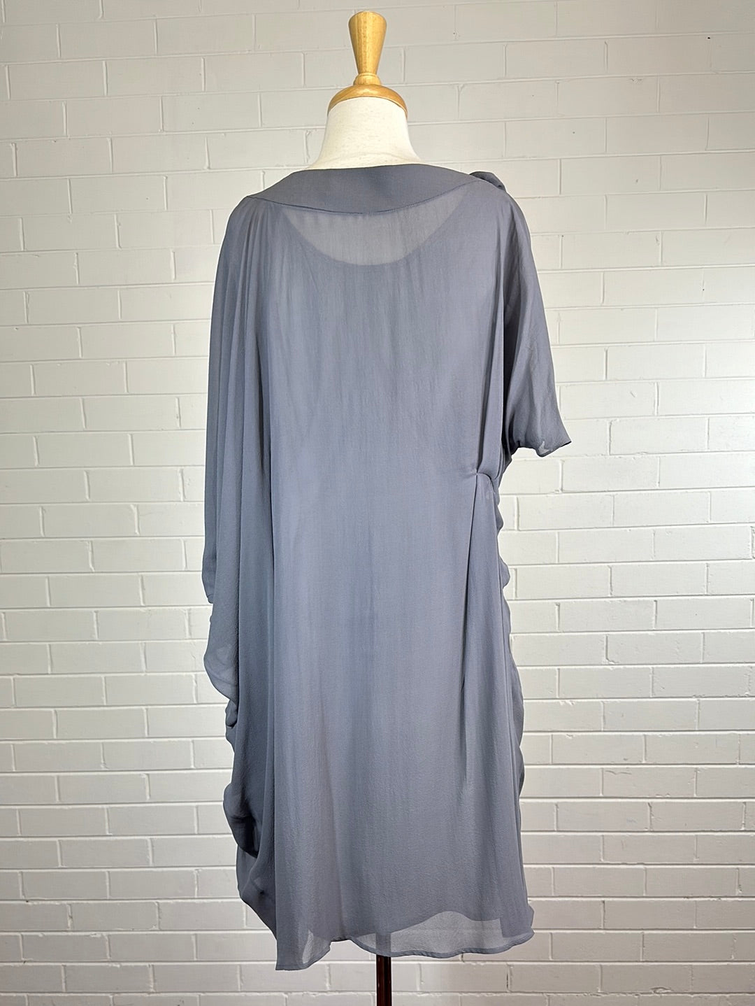 Muccia | dress | size 12 | knee length | 100% silk | made in Australia