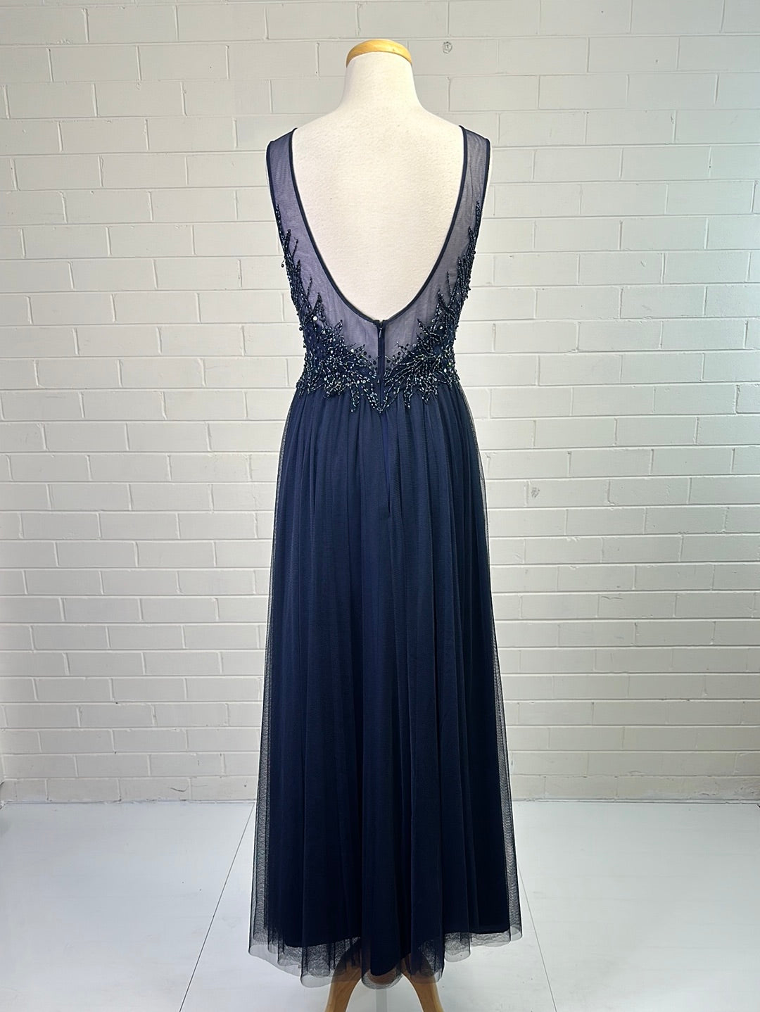 Basix Black Label | New York | gown | size 10 | maxi length