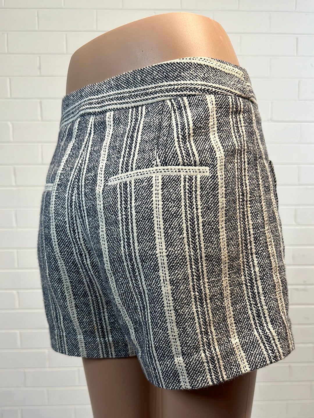 CLAUDIE PIERLOT France shorts size 8 mid rise waist