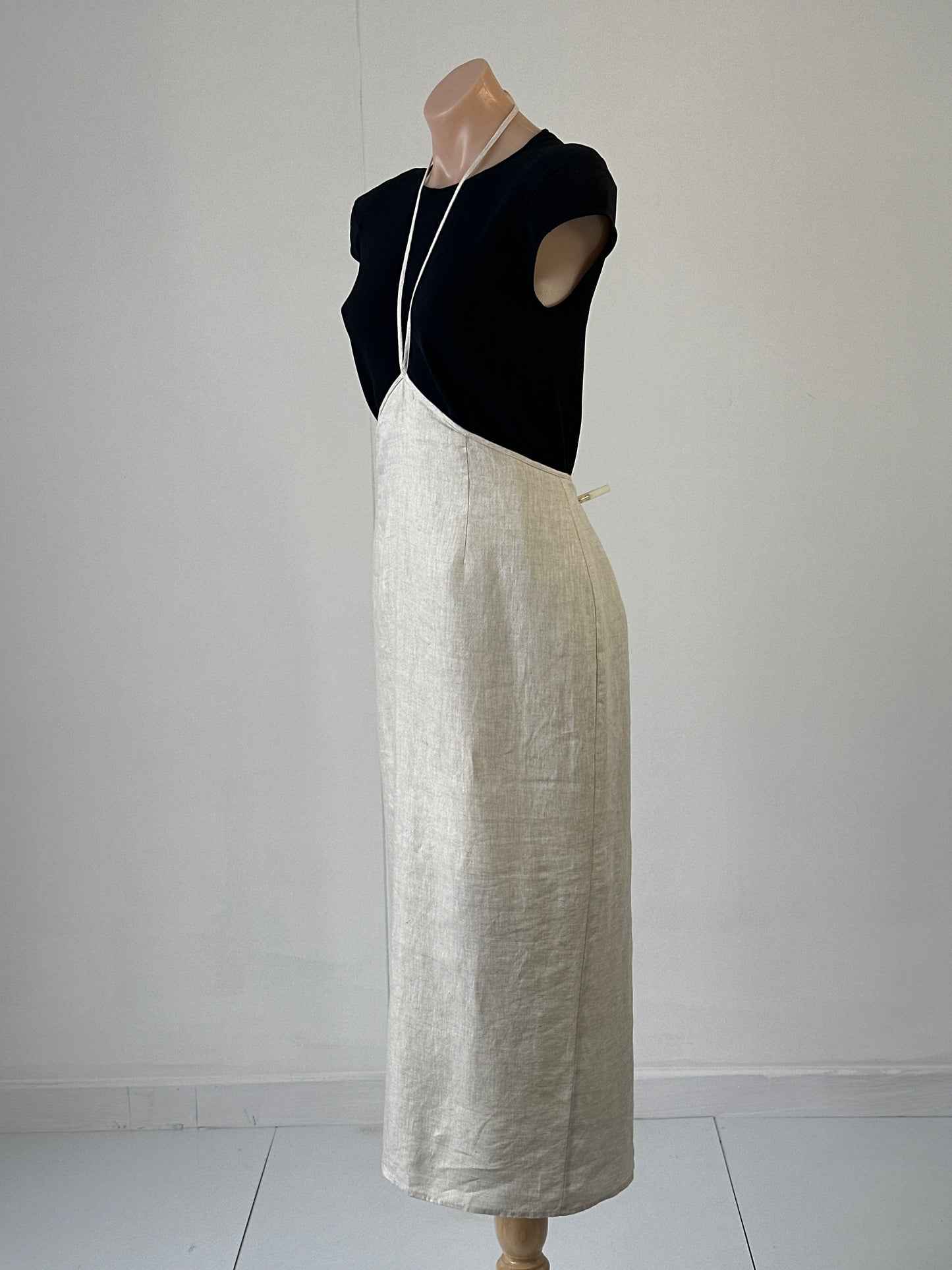 Dazie | skirt | size 12 | midi length | 100% linen