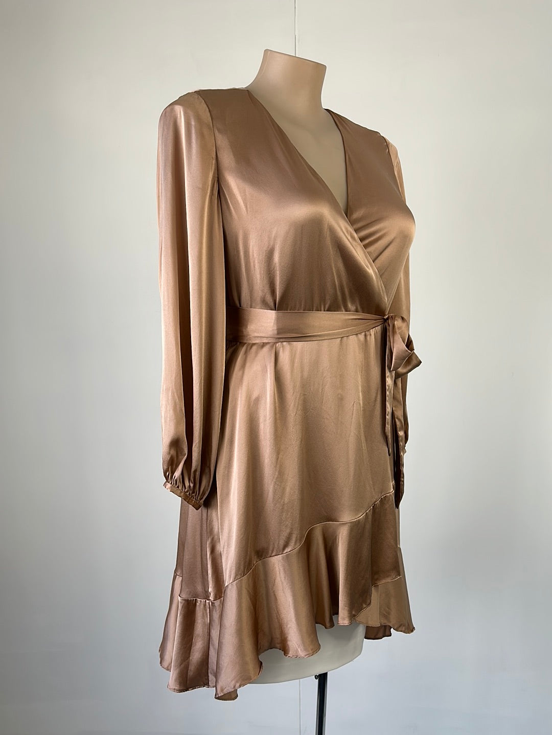 Witchery | dress | size 14 | knee length | 100% silk