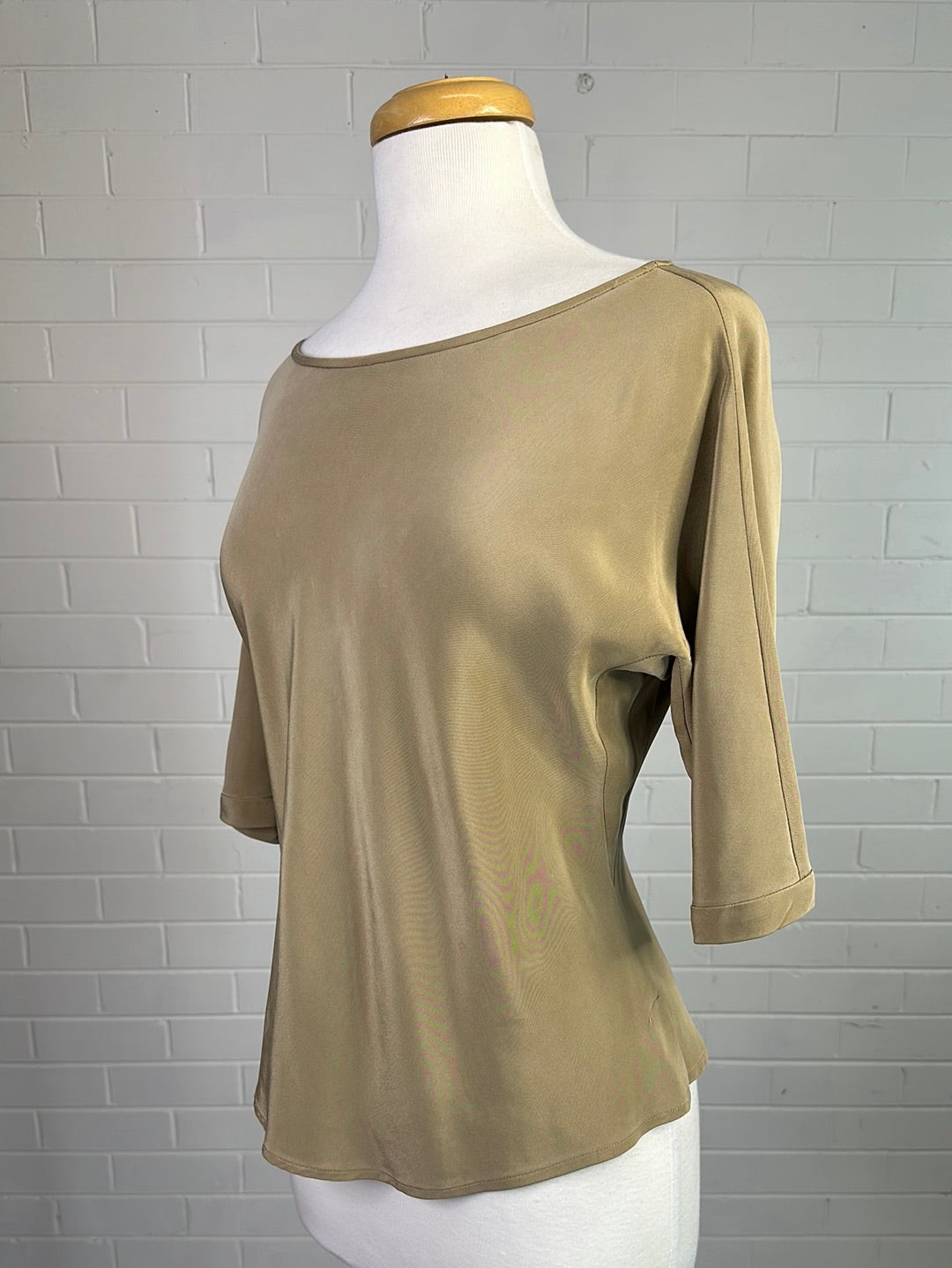 Sara Sturgeon  | London | vintage 90's | top | size 10 | three quarter sleeve