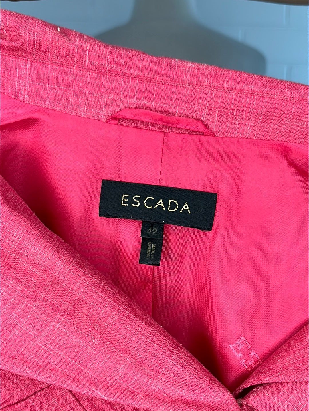 Escada | Munich | jacket | size 12 | single breasted | silk linen blend
