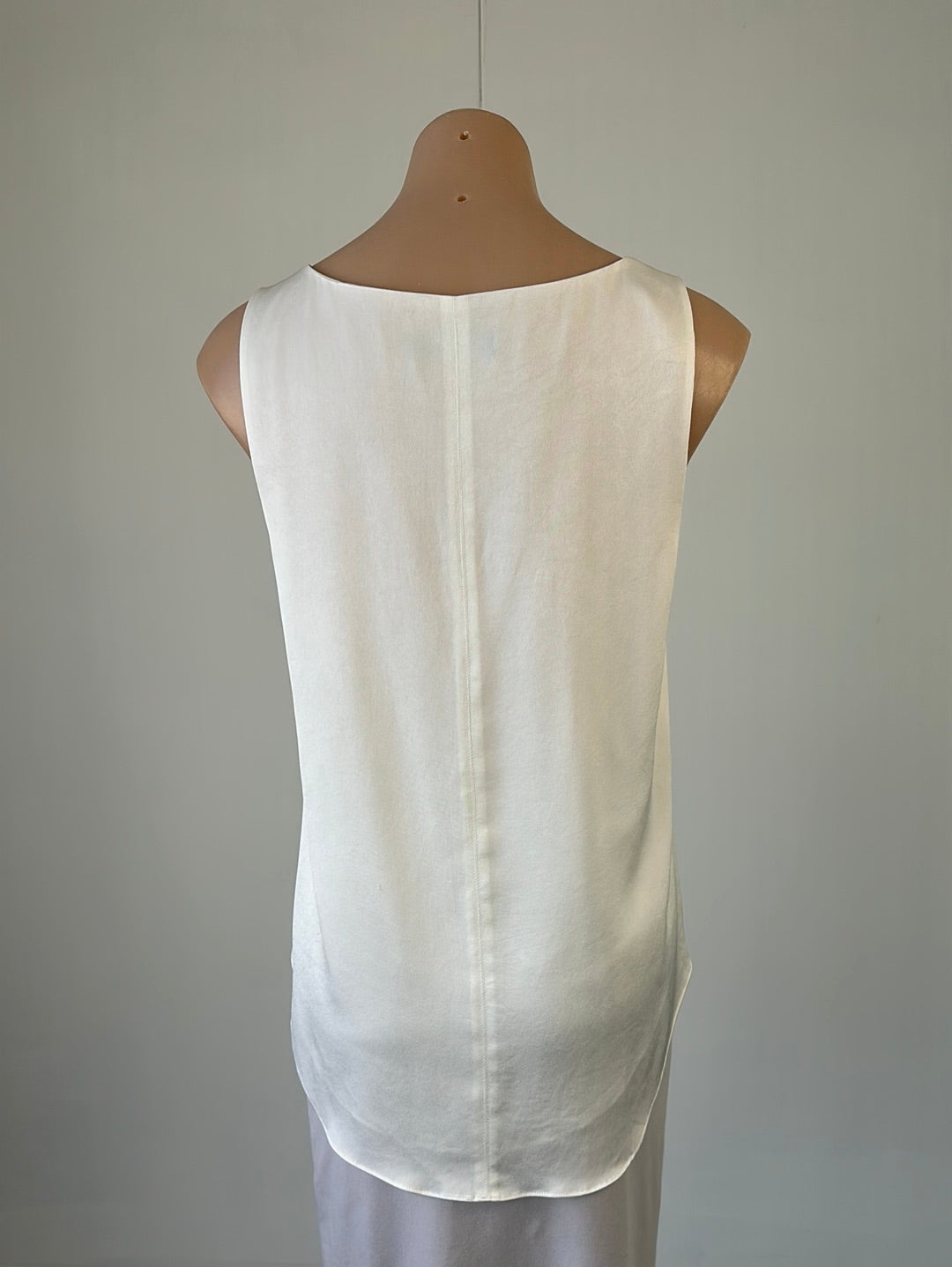 Luxe Deluxe | top | size 10 | sleeveless