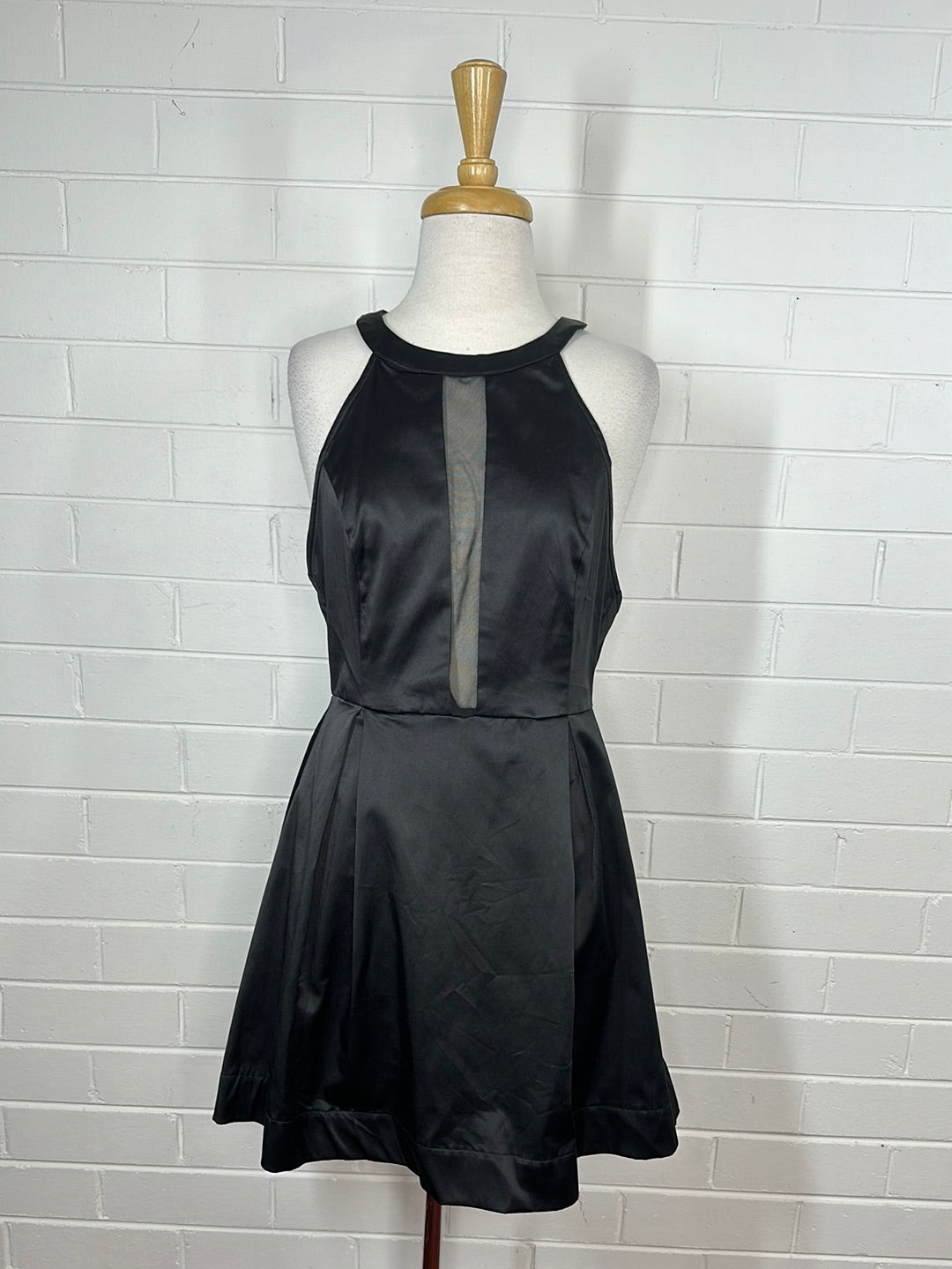 GUESS | dress | size 12 | knee length