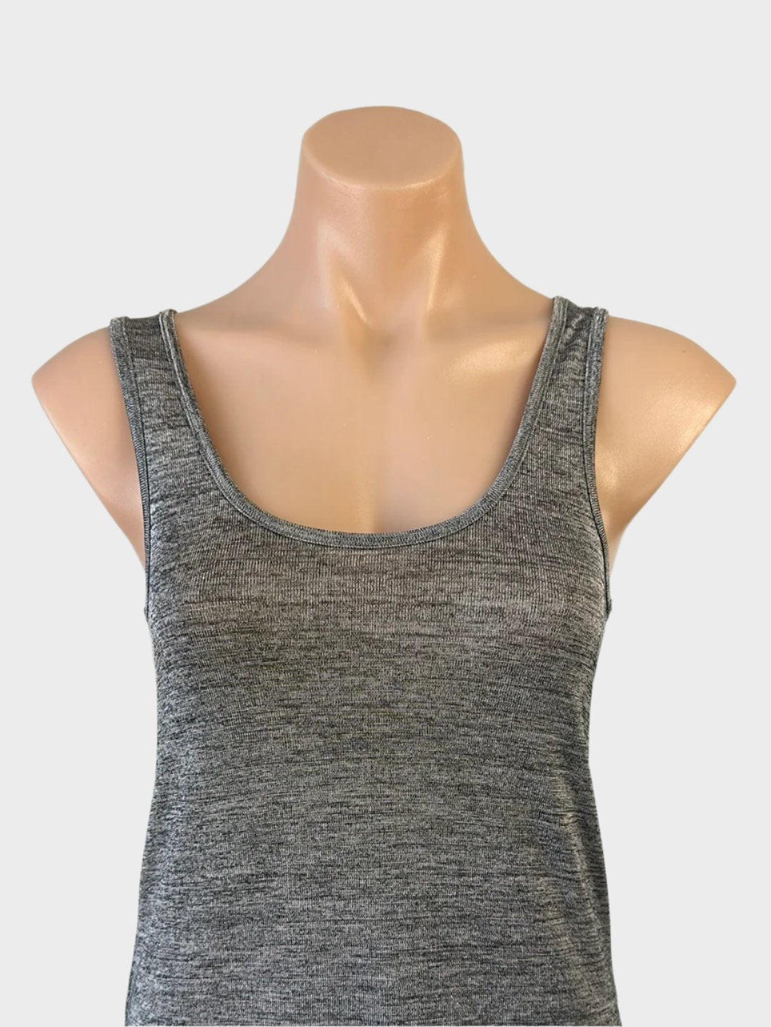 Witchery | top | size 6 | sleeveless