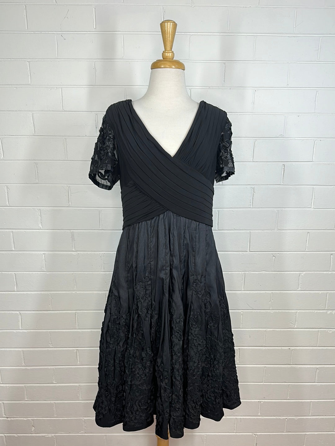 Queenspark | dress | size 14 | midi length