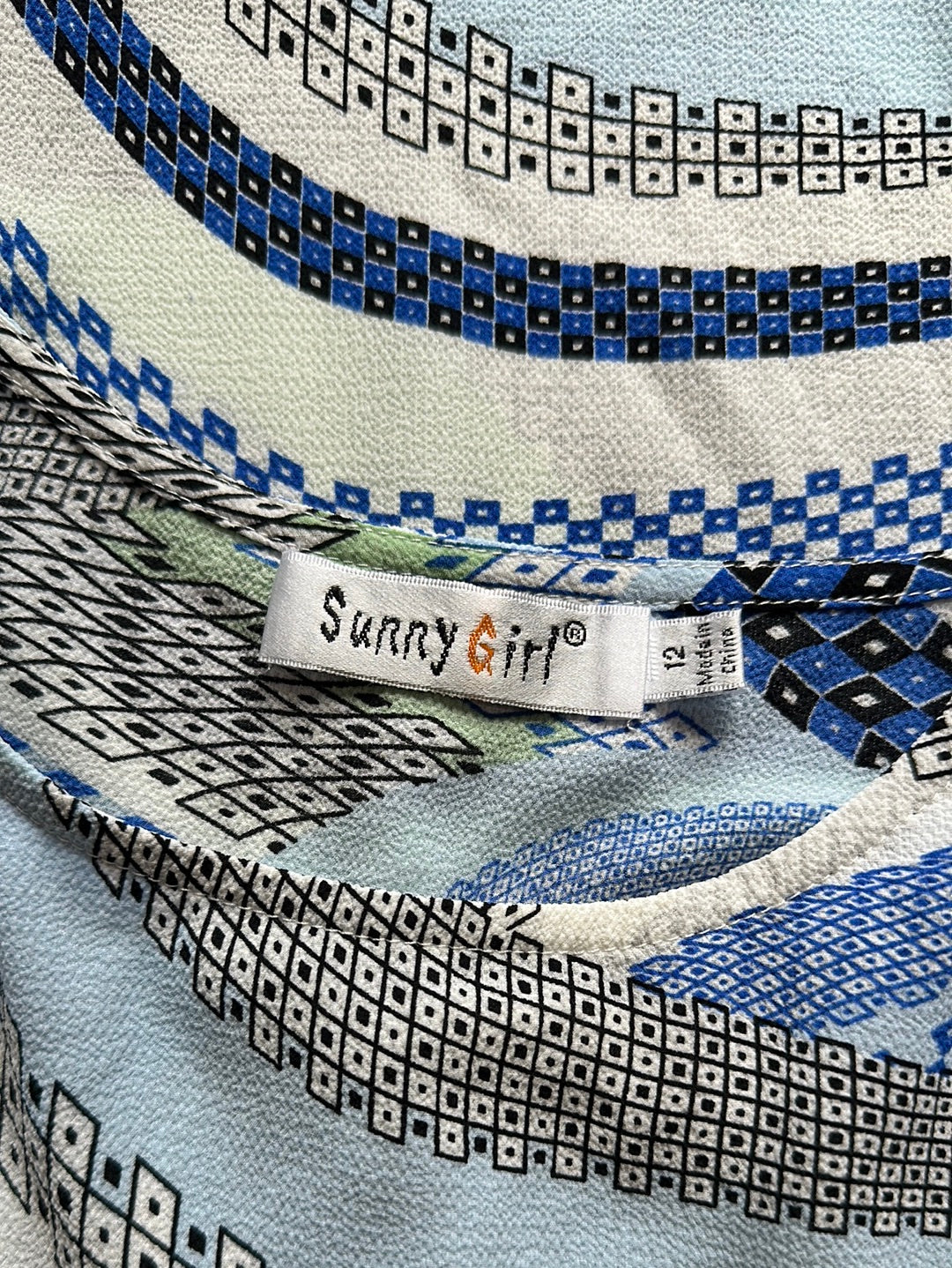 Sunny Girl | top | size 12 | sleeveless