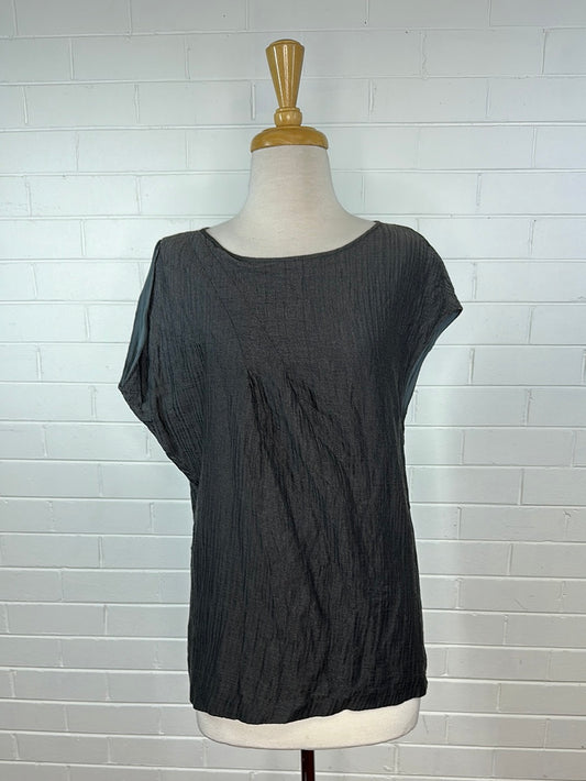 Satch | top | size 10 | short sleeve