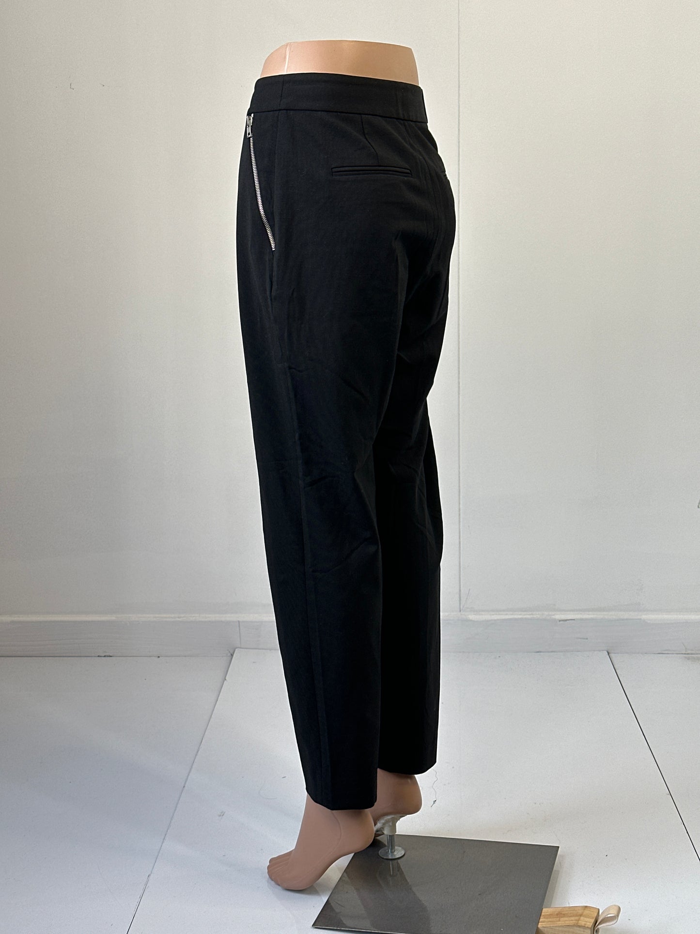 Alexander Wang | New York | pants | size 6 | tapered leg