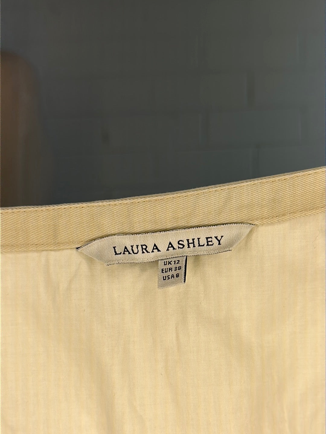 Laura Ashley | UK | skirt | size 12 | knee length | 100% cotton