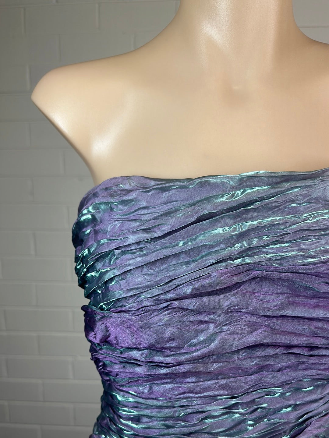 Lisa Ho | vintage 90's | top | size 12 | strapless | made in Australia