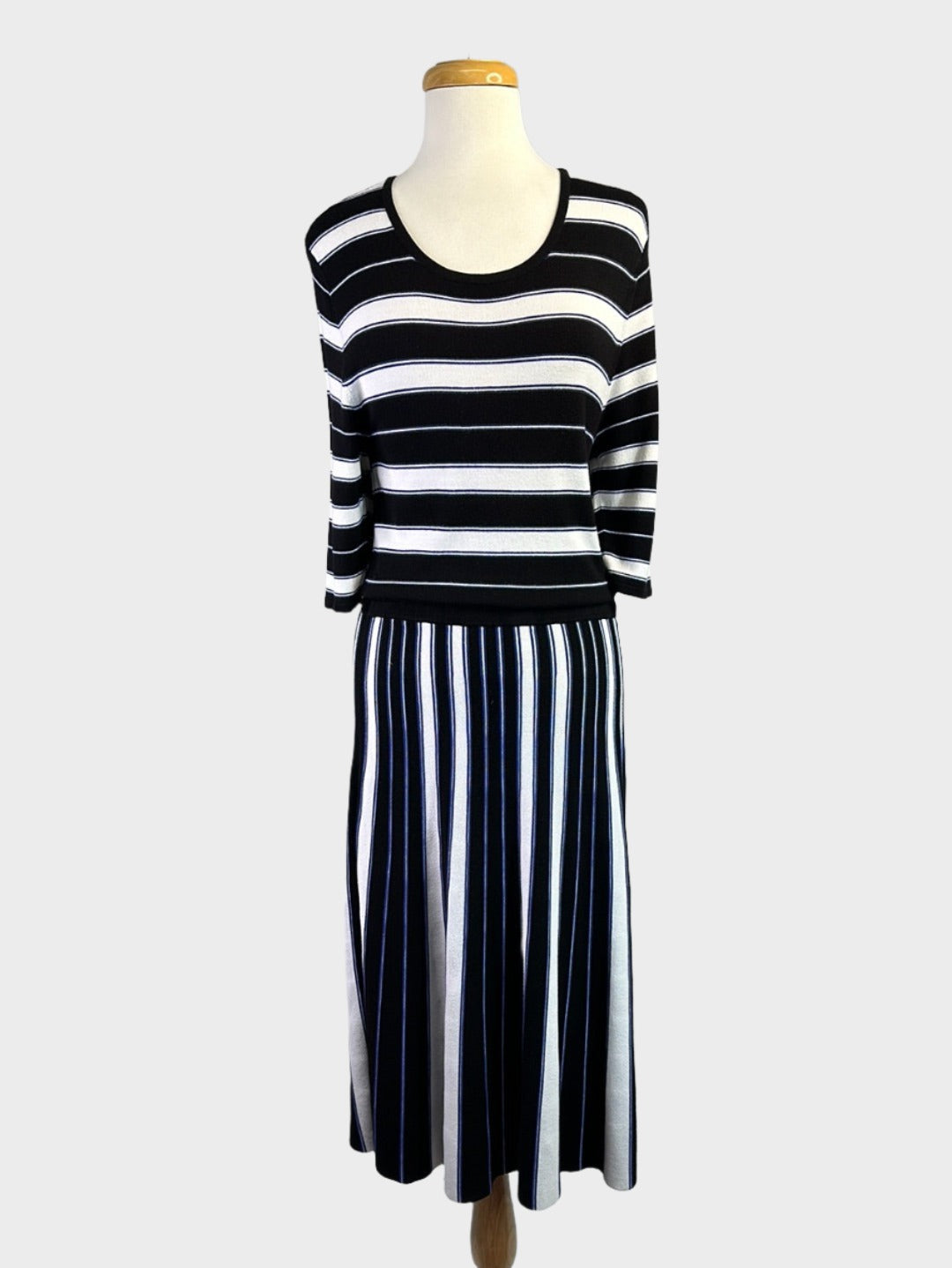 Hobbs | London | dress | size 10 | midi length