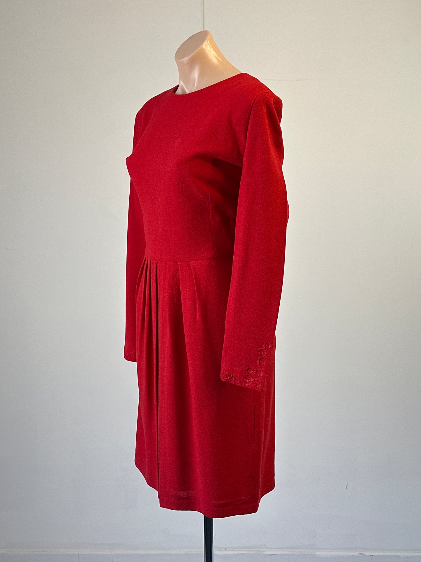Trent Nathan | vintage 80's | dress | size 14 | knee length | 100% wool