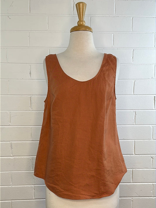 Country Road | top | size 10 | sleeveless | 100% linen