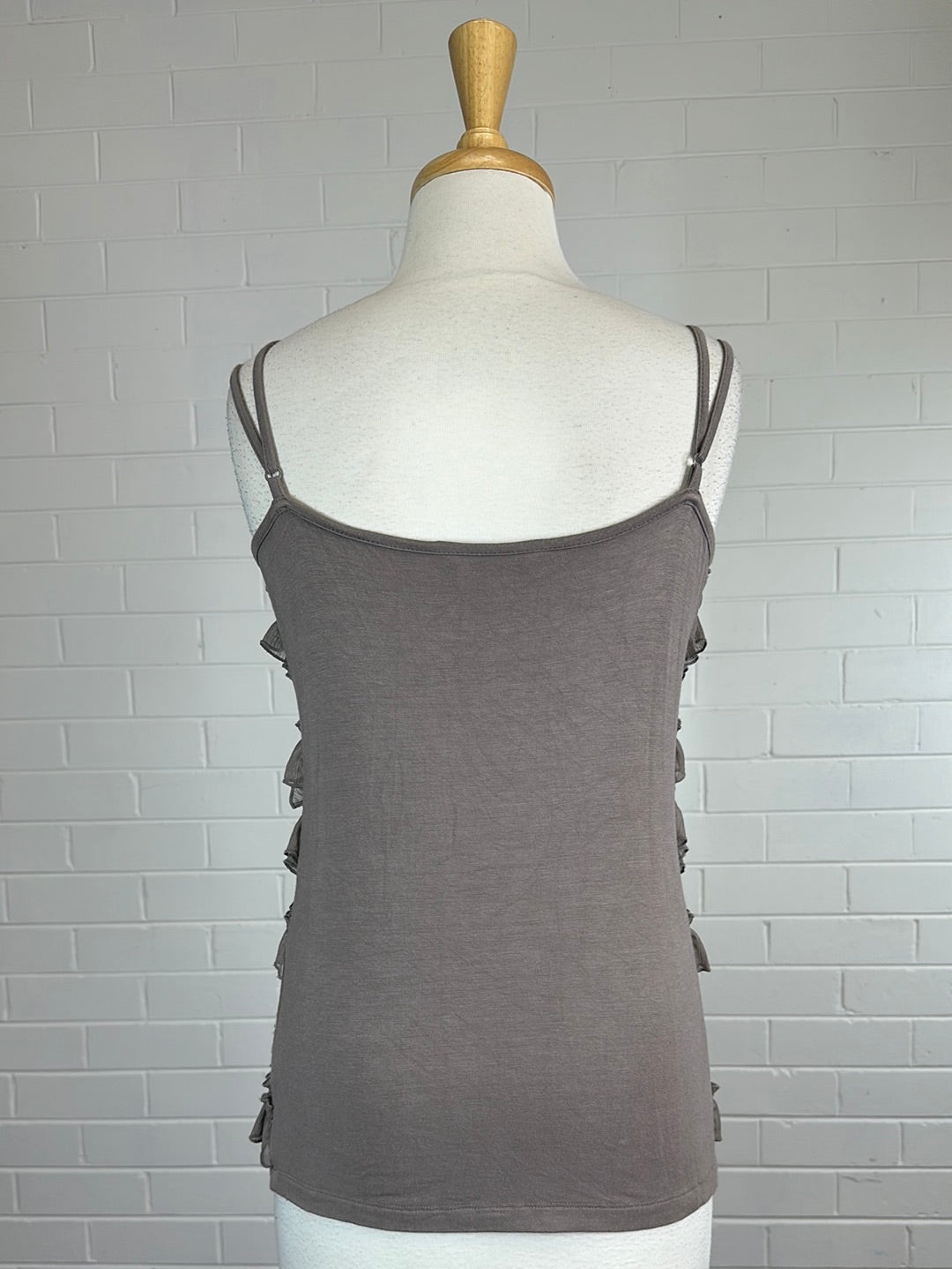 Liz Jordan | top | size 10 | sleeveless