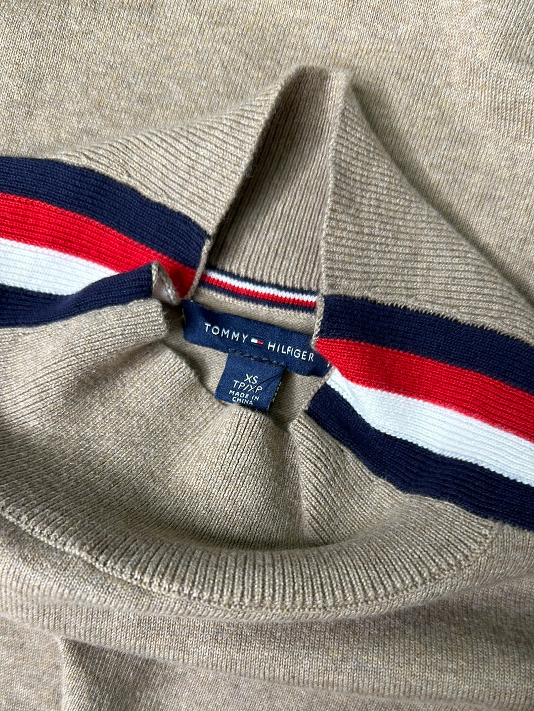 Tommy Hilfiger | New York | sweater | size 10 | turtleneck