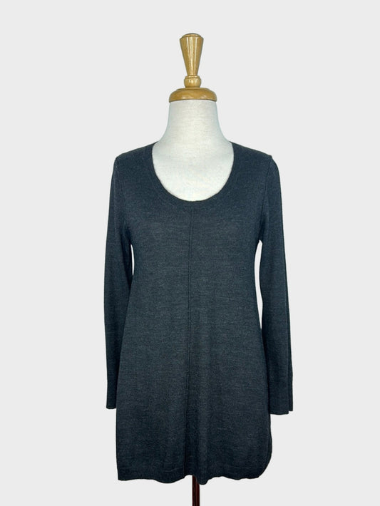 Von Troska | sweater | size 10 | u-shaped neck