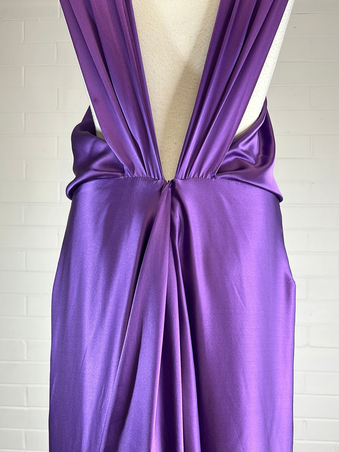 Carla Zampatti | gown | size 10 | maxi length | 100% silk | made in Au ...