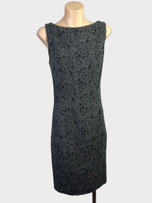 Carolina Herrera | New York | dress | size 6 | knee length | made in the USA