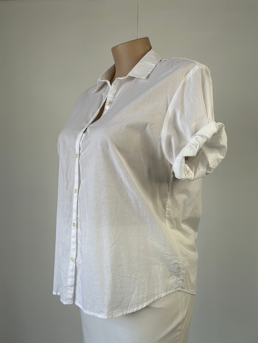 GAP | shirt | size 14 | short sleeve | 100% cotton