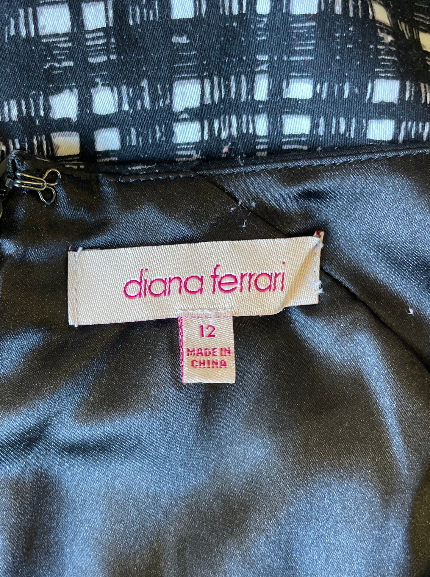 Diana Ferrari | dress | size 12 | knee length