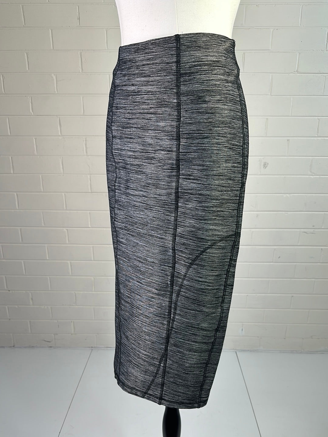 CAMILLA AND MARC | skirt | size 8 | midi length