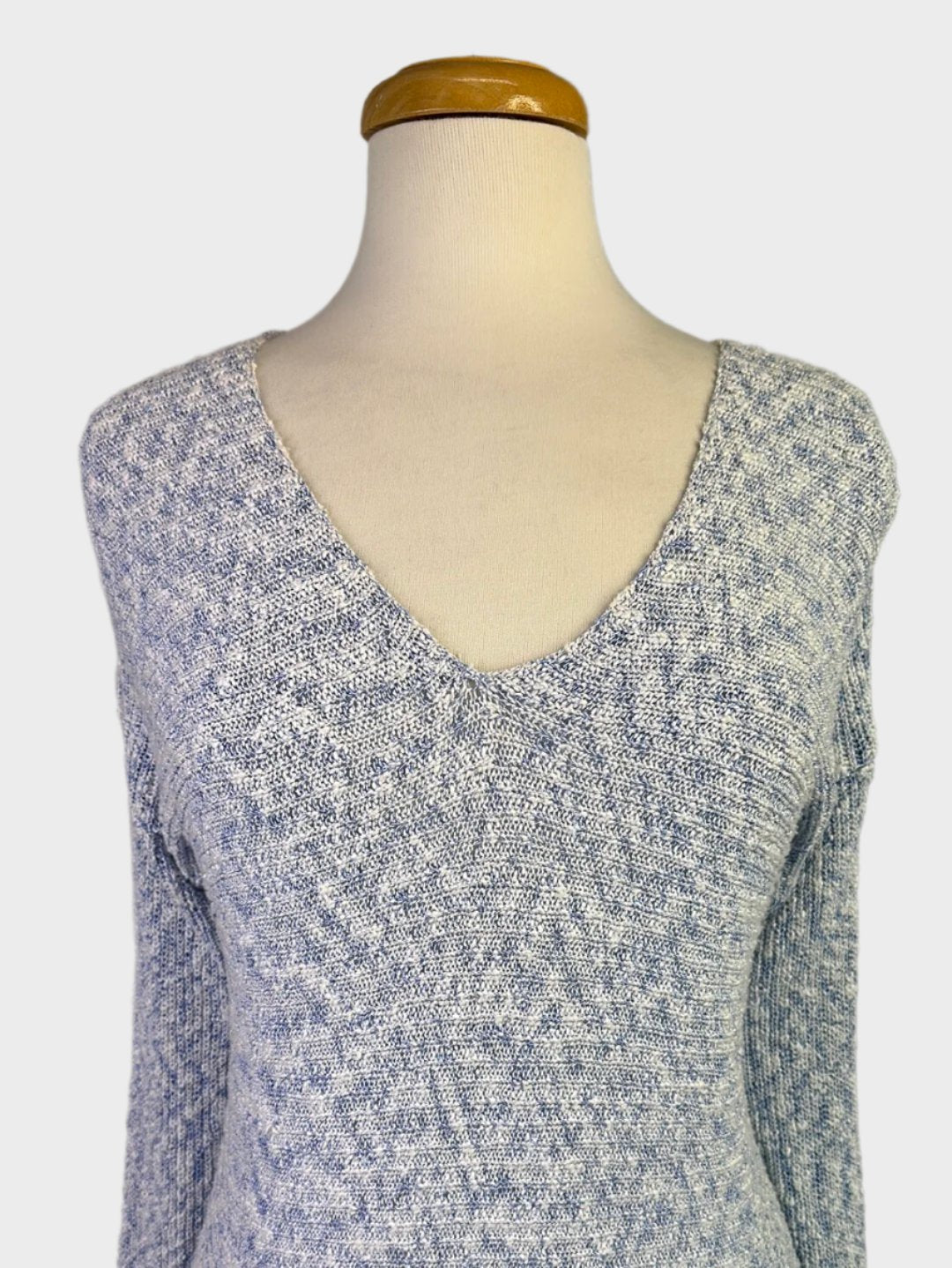 Witchery | sweater | size 8 | v-neck