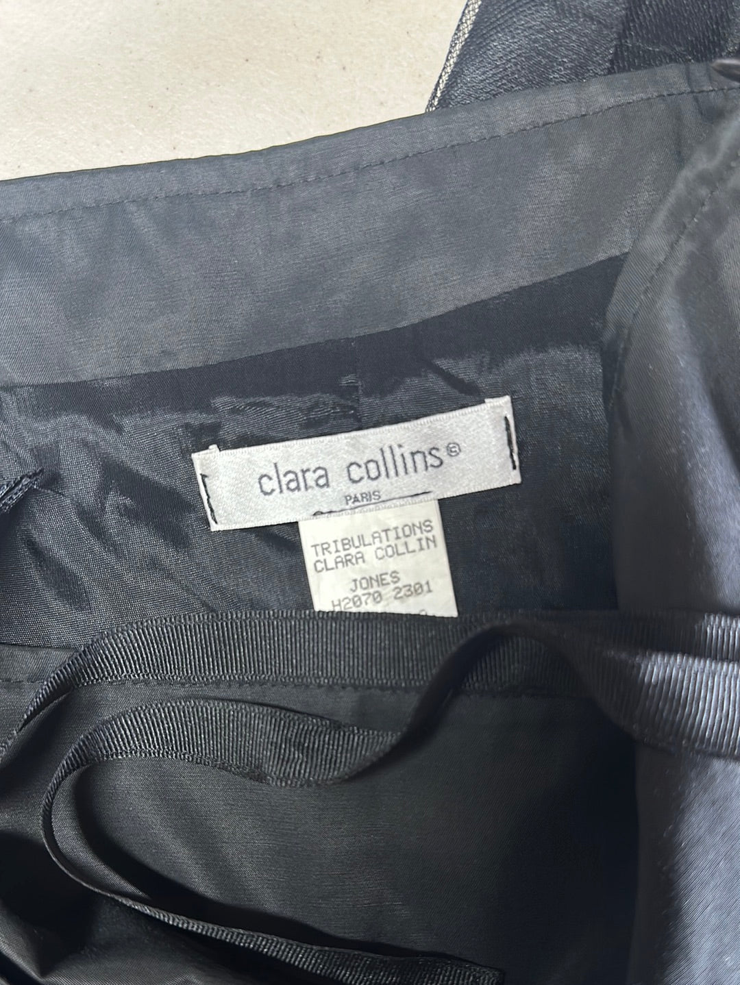 Clara Collins | Paris | skirt | size 10 | midi length | made in France