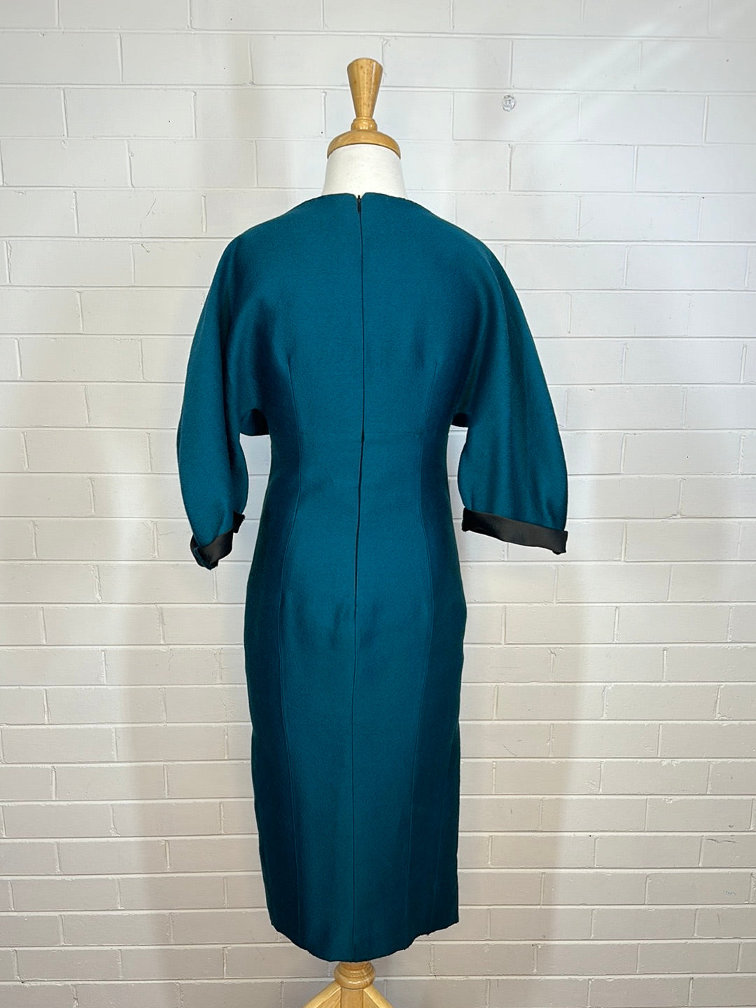 Carl Kapp | dress | size 8 | midi length