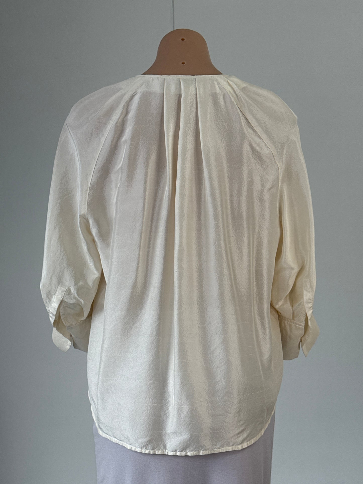 Oroton | shirt | size 12 | three quarter sleeve | 100% silk