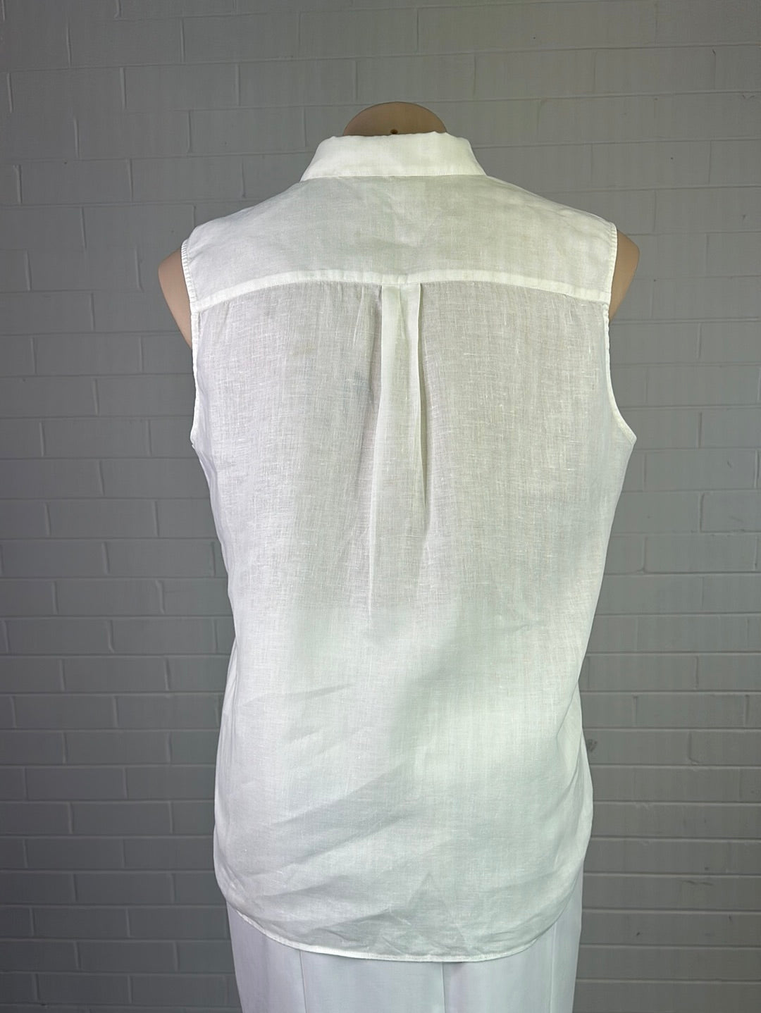 Uniqlo | shirt | size 16 | sleeveless | 100% linen