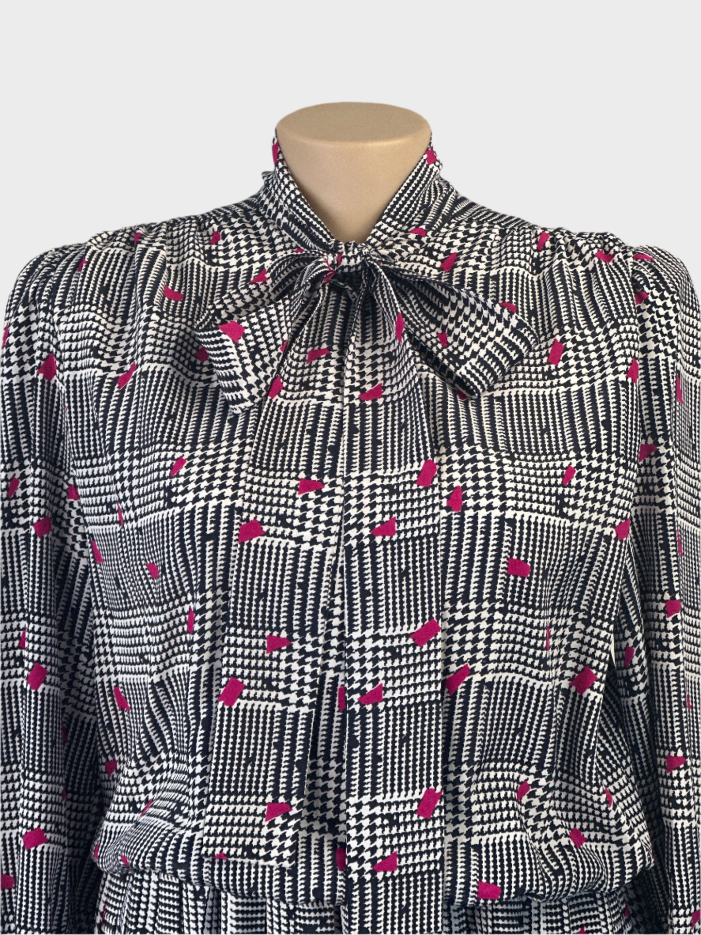 Noel Wells Melbourne | vintage 80's | dress | size 18 | midi length | made in New Zealand
