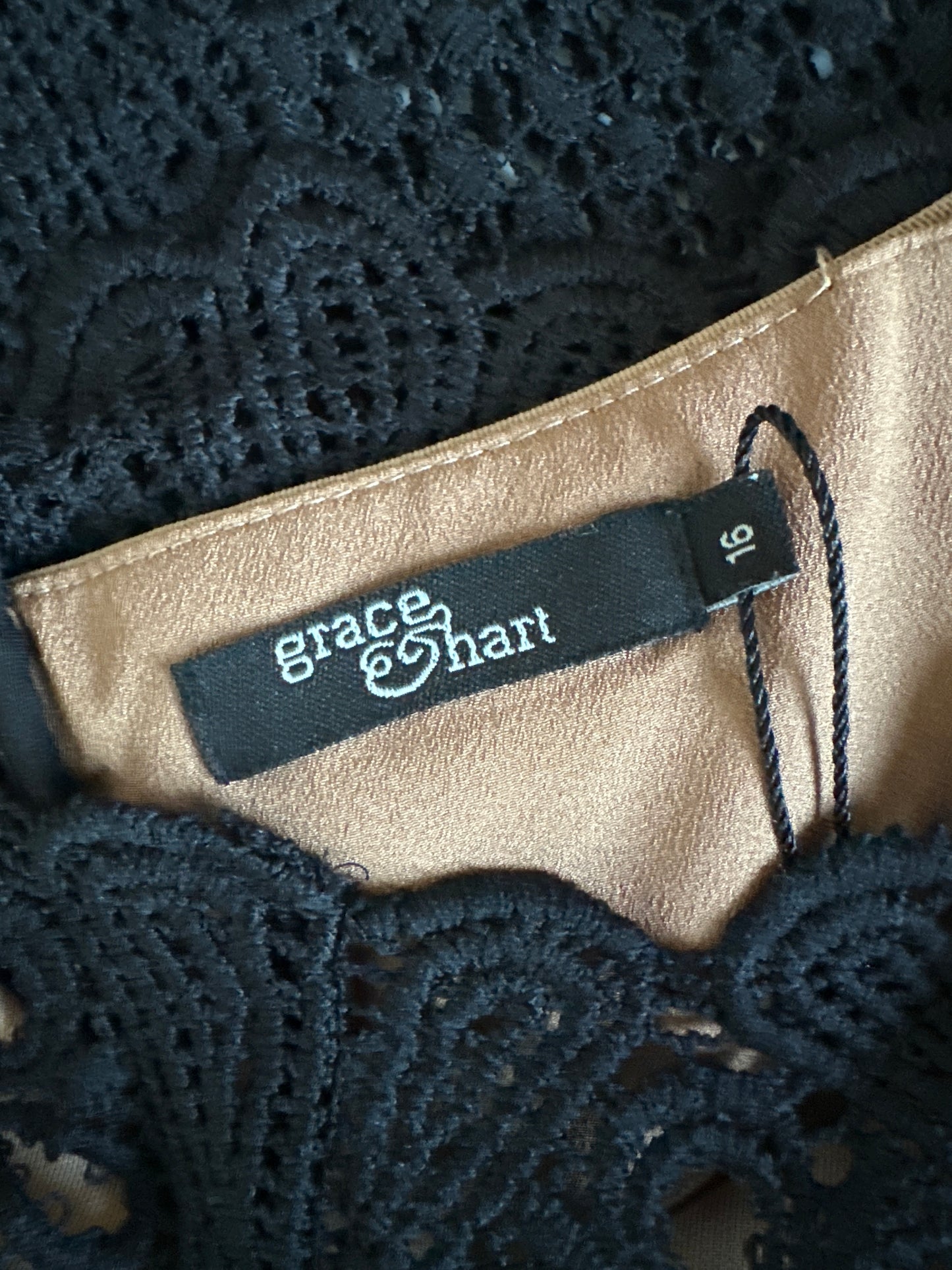 Grace & Hart | dress | size 16 | midi length