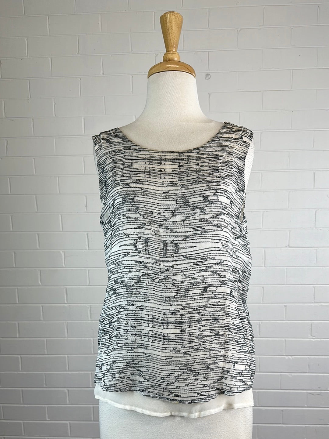 Clu | USA | top | size 10 | sleeveless | 100% silk