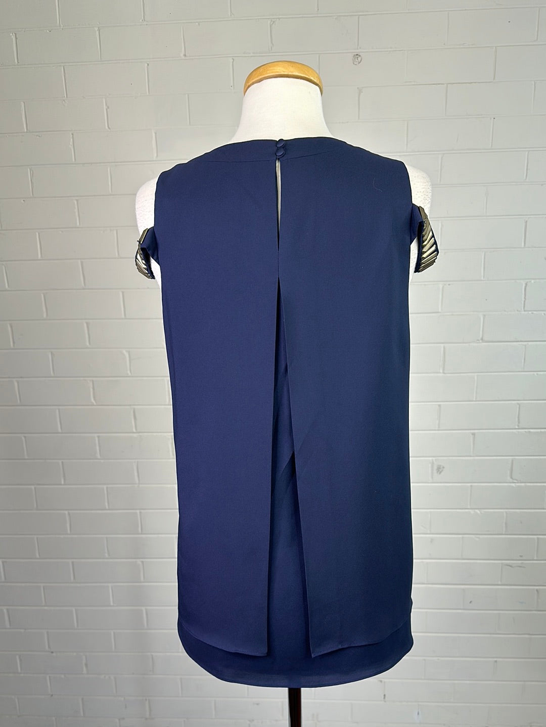 Wayne Cooper | top | size 12 | sleeveless