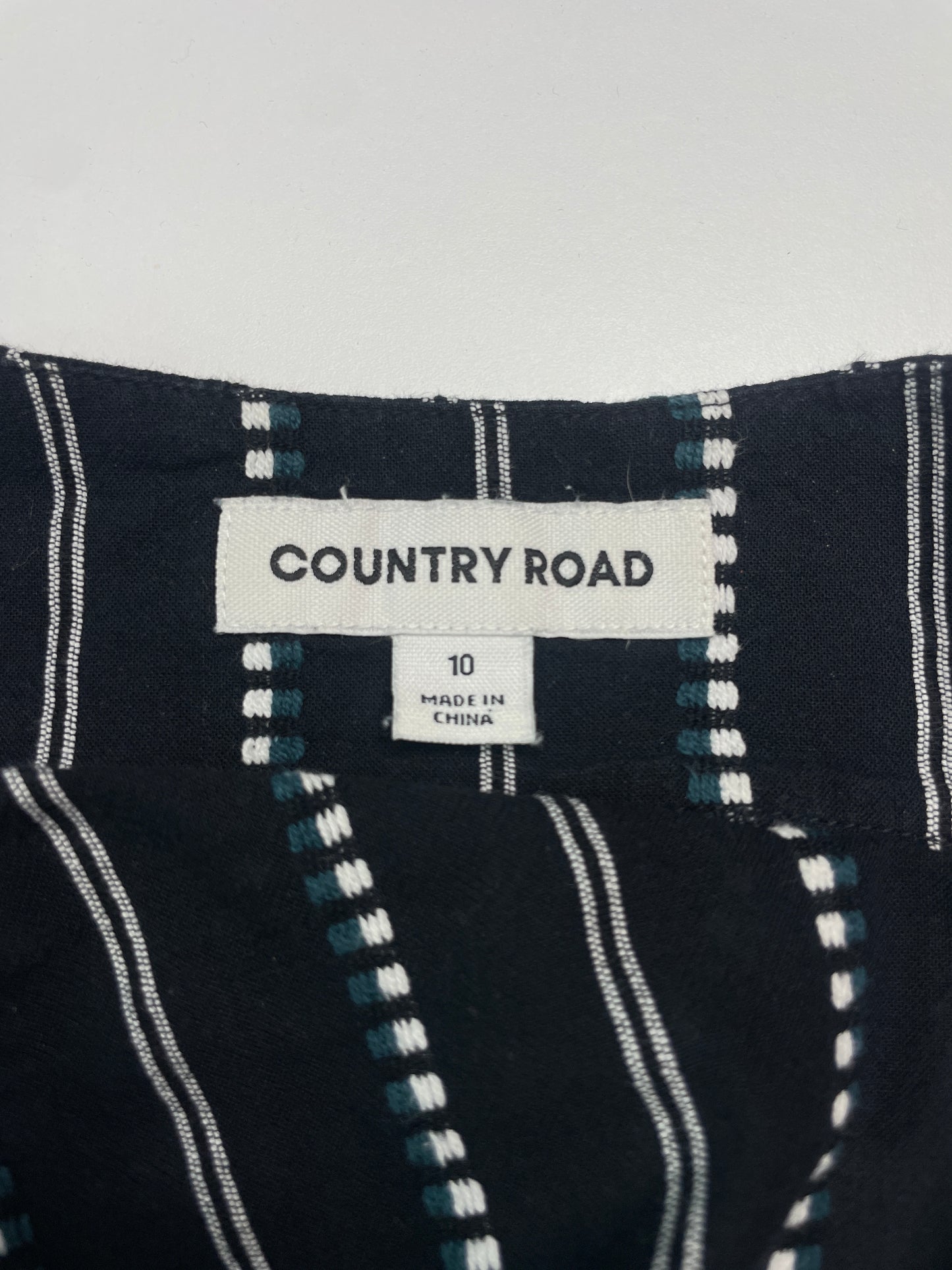 Country Road | top | size 10 | short sleeve | 100% cotton