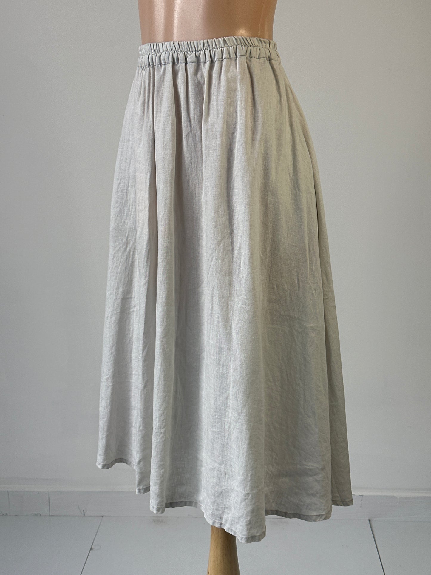 ONE FABLE | skirt | size 14 | midi length | 100% linen