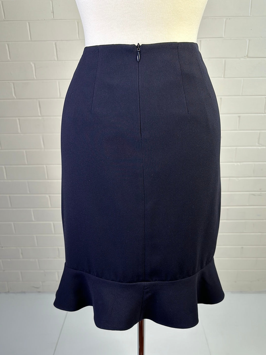 Carla Zampatti | vintage 90's | skirt | size 8 | knee length | made in Australia 🇦🇺