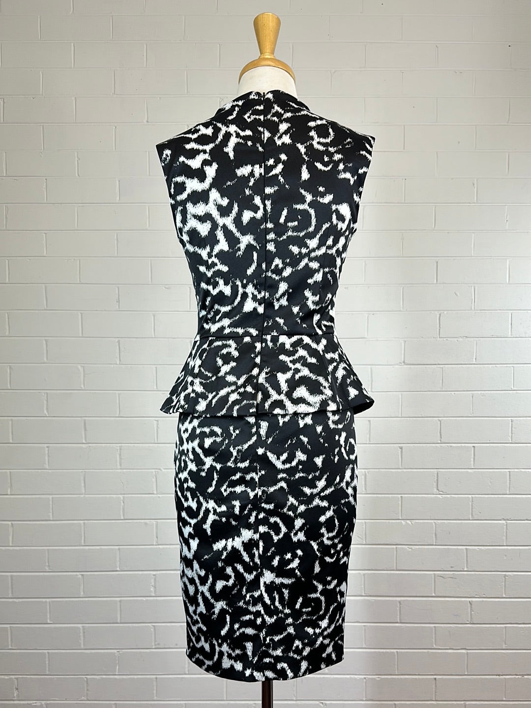 Andrea Yasmin | dress | size 8 | knee length