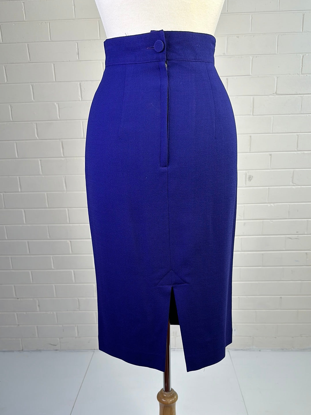 Rodney Clark | vintage 80's | skirt | size 8 | knee length | 100% wool