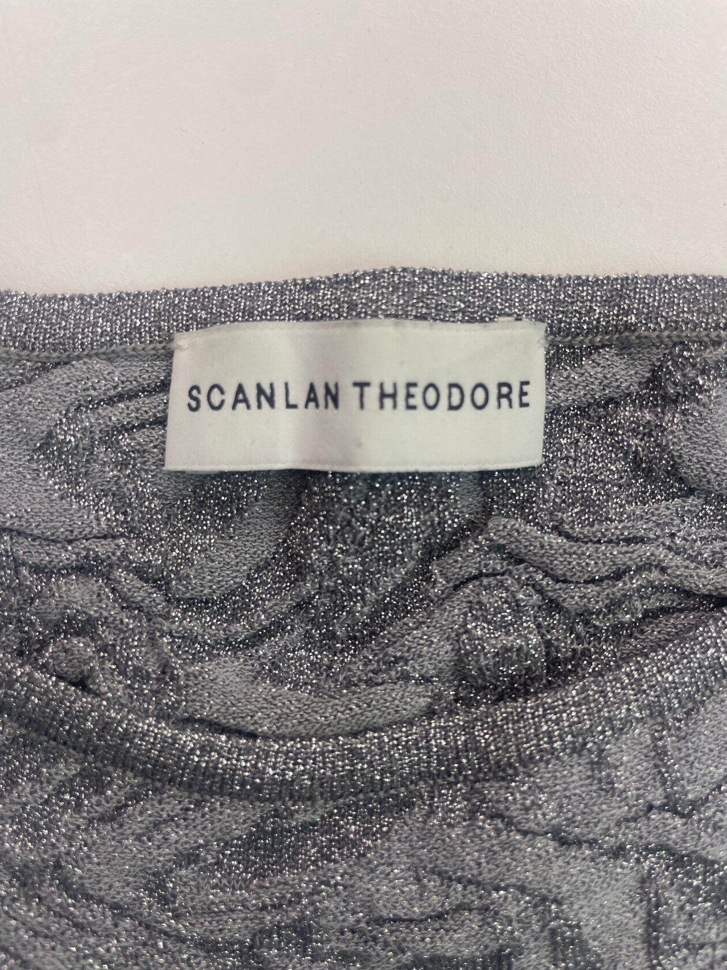 Scanlan Theodore | top | size 10 | sleeveless