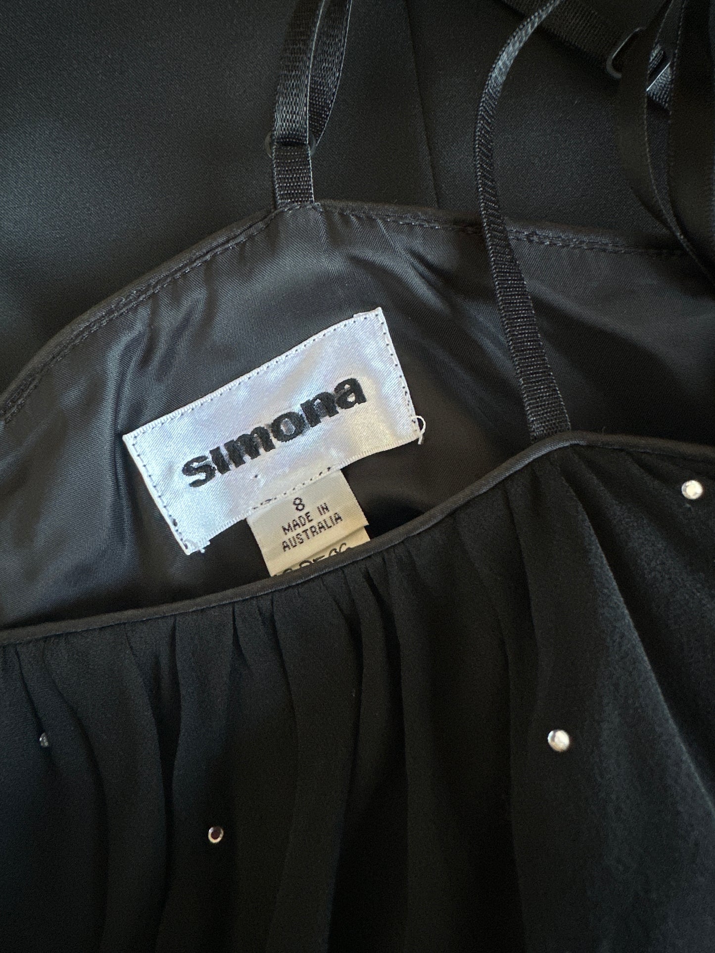 Simona | dress | size 8 | knee length | 100% silk | made in Australia 🇦🇺