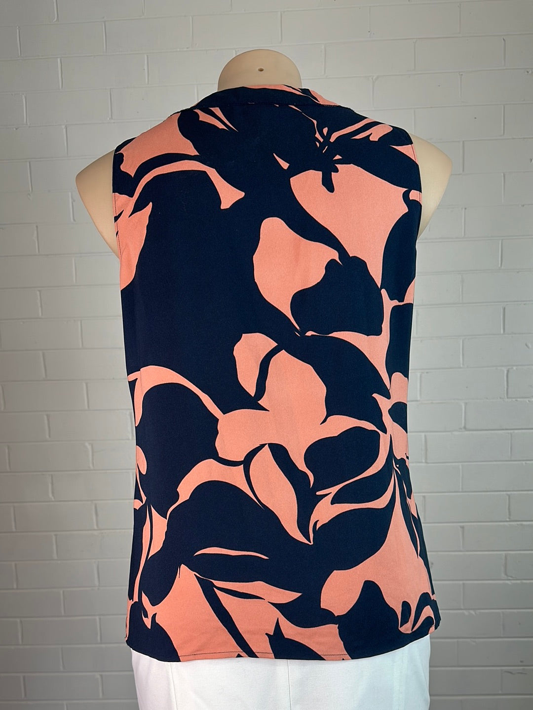 Ann Taylor | US | top | size 16 | sleeveless