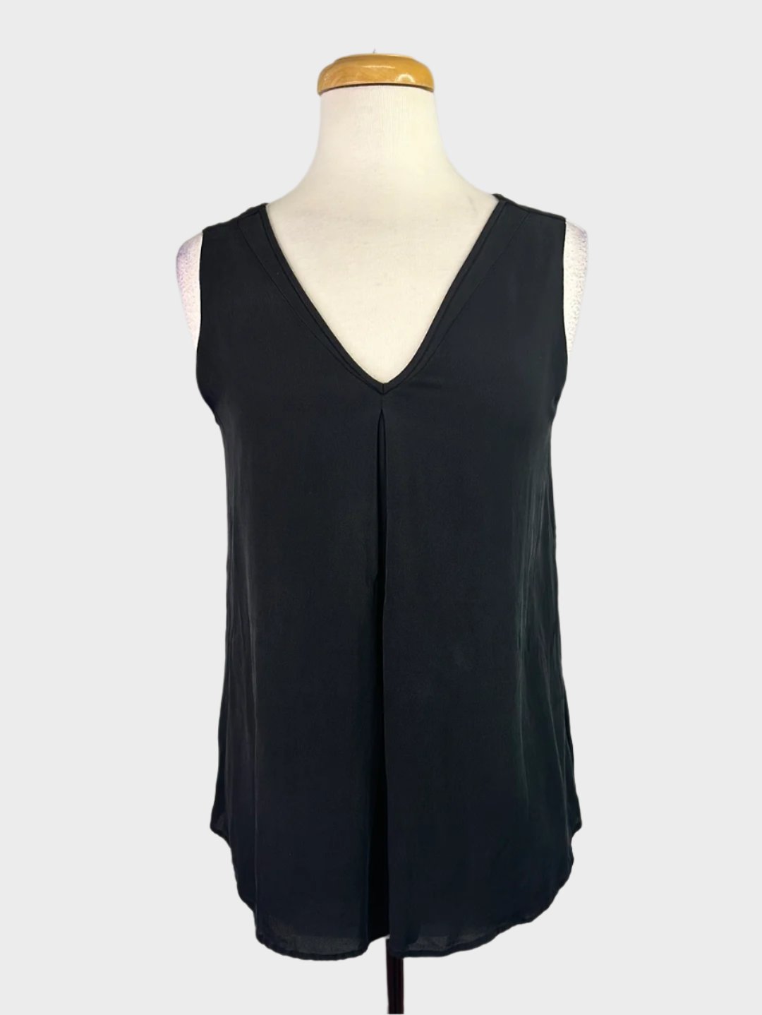 Theory | New York | top | size 12 | sleeveless | 100% silk