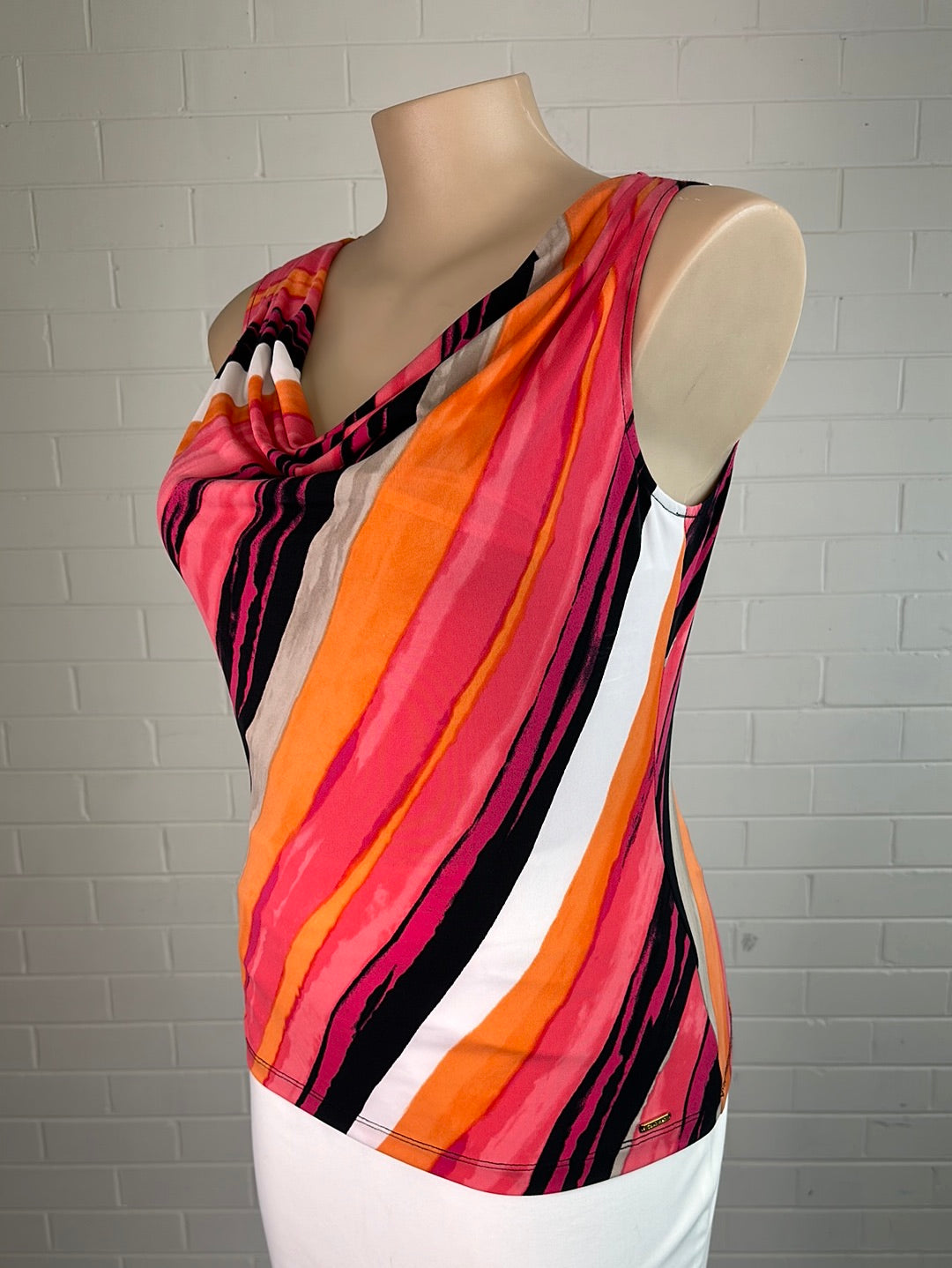 Calvin Klein | US | top | size 16 | sleeveless