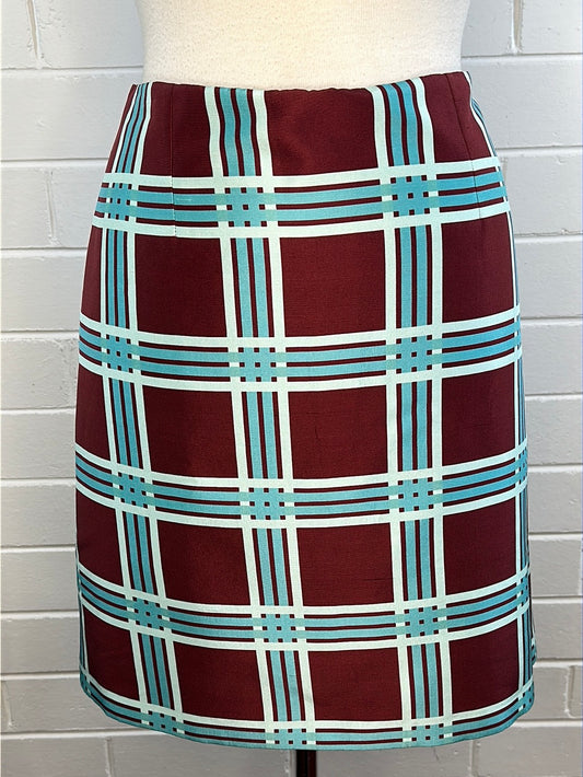 Tara Jarmon | Canada | skirt | size 12 | mini length | 100% silk